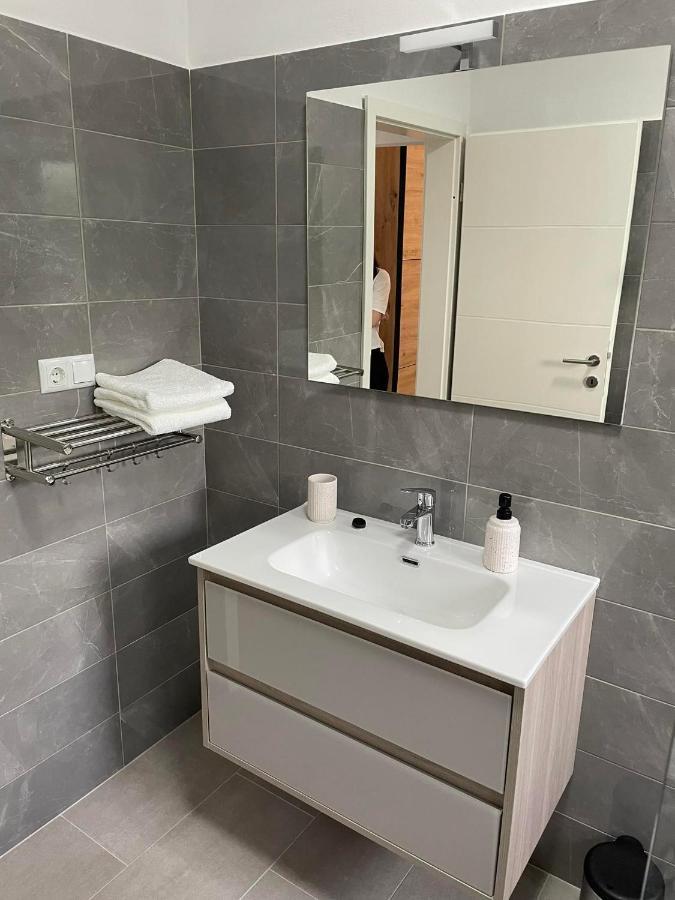 Apartman Ivanica Lukoran エクステリア 写真